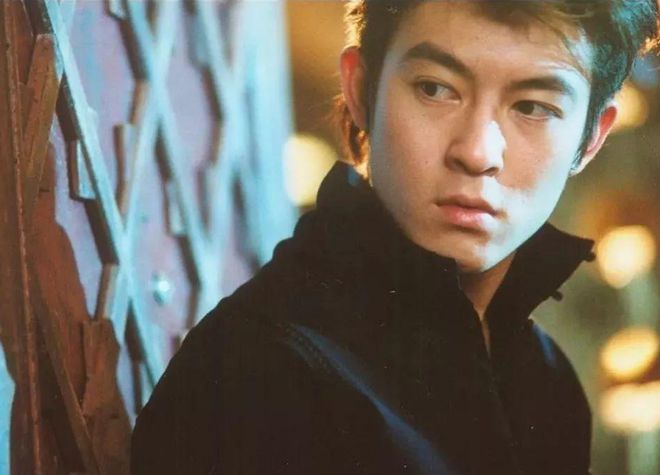 陈冠希近照,时光流转,魅力不减当年