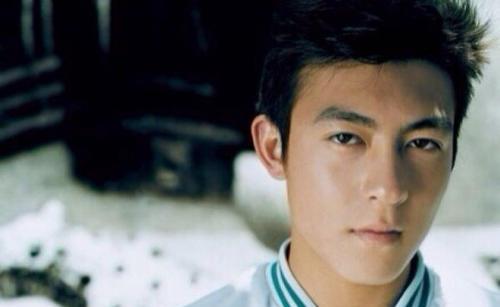 陈冠希近照,时光流转,魅力不减当年