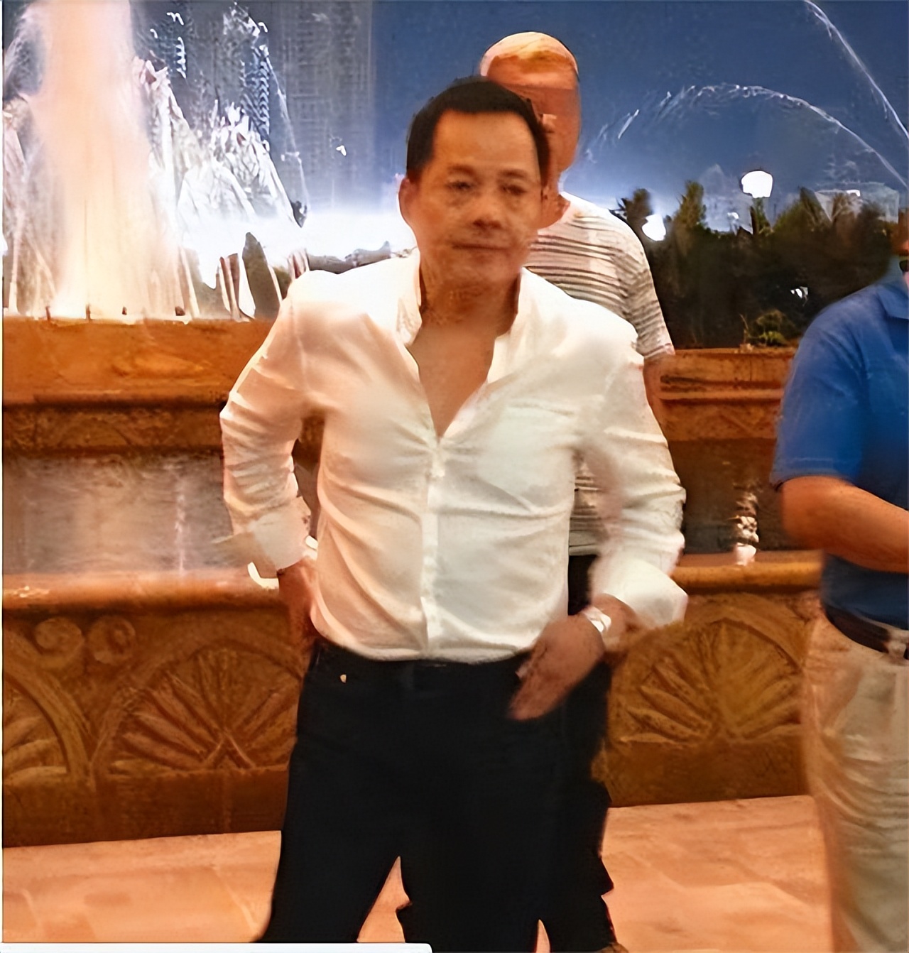 崩牙驹，从低谷到巅峰的逆袭之路最新消息揭秘