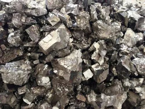 探寻钒的最新价格与市场波动背后的故事