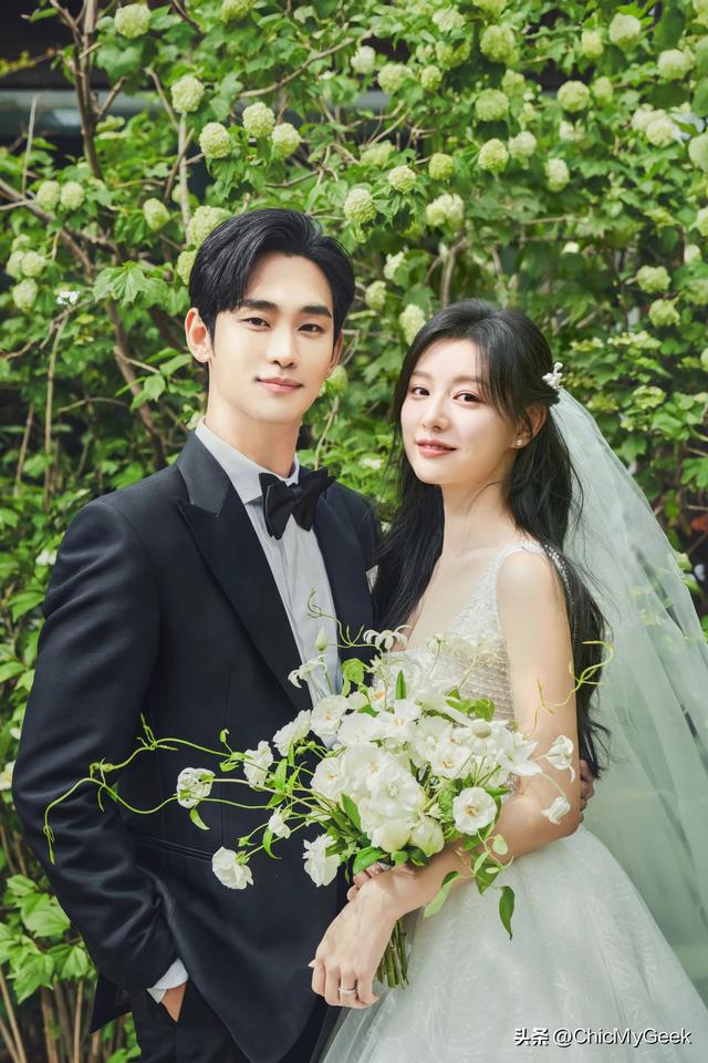 金智媛最新动态,闪耀星光,引领时尚潮流之巅